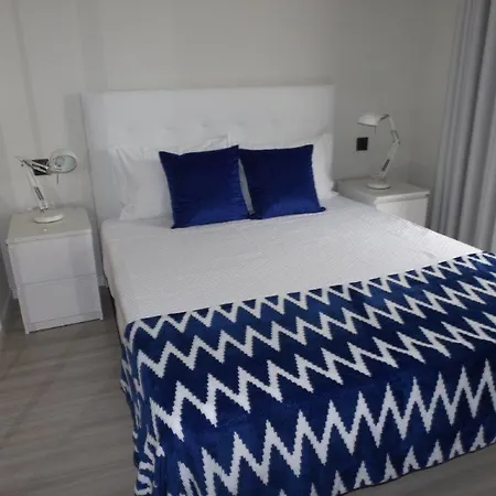 Apartment Duque De Loule - - F *