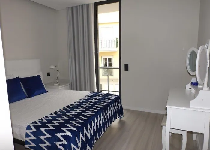 Duque De Loule - - F São Martinho do Porto